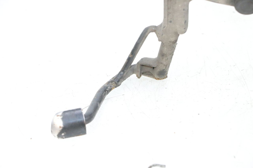 photo de BEQUILLE CENTRALE PEUGEOT SPEEDFIGHT 4 4T EFI 50 (2021 - 2025) - Points de fixation