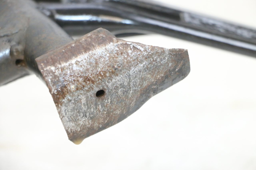 photo de BEQUILLE CENTRALE YAMAHA TDM ABS 900 (2002 - 2014) - Pièce contrôlée