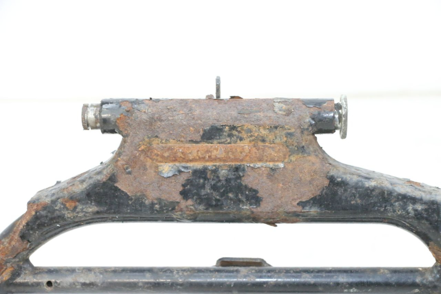 photo de BEQUILLE CENTRALE YAMAHA XMAX X-MAX 125 (2006 - 2009) - Marquages et références