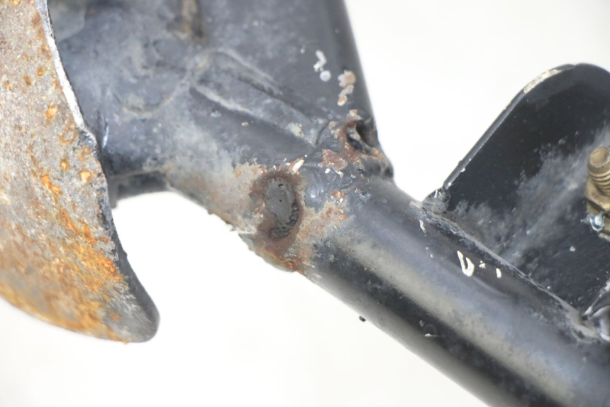 photo de BEQUILLE CENTRALE YAMAHA XJN DIVERSION 600 (2000 - 2003)