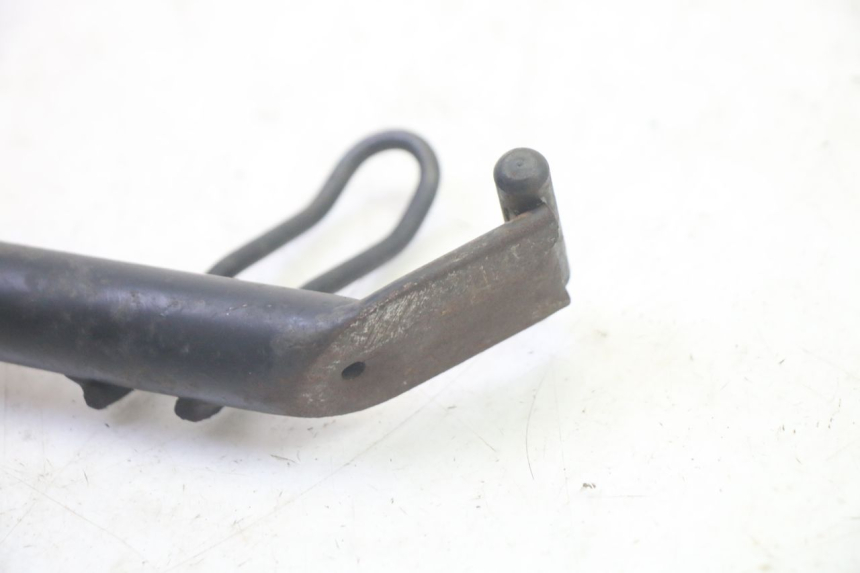 photo de BEQUILLE LATERALE SYM GTS EVO 125 (2009 - 2013) - Détail de la pièce