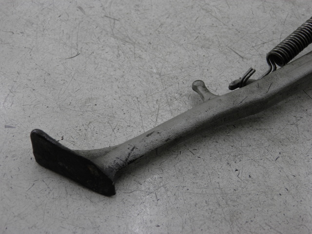 photo de BEQUILLE LATERALE KAWASAKI ZZR 600 (1995 - 2004)