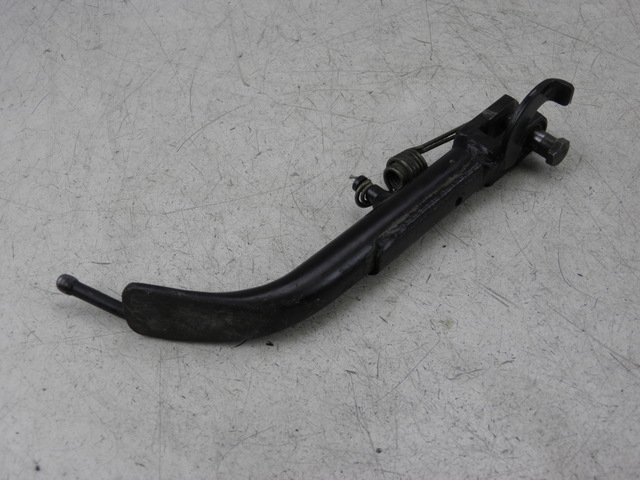 photo de BEQUILLE LATERALE SUZUKI GZ MARAUDER 125 (1998 - 2004)