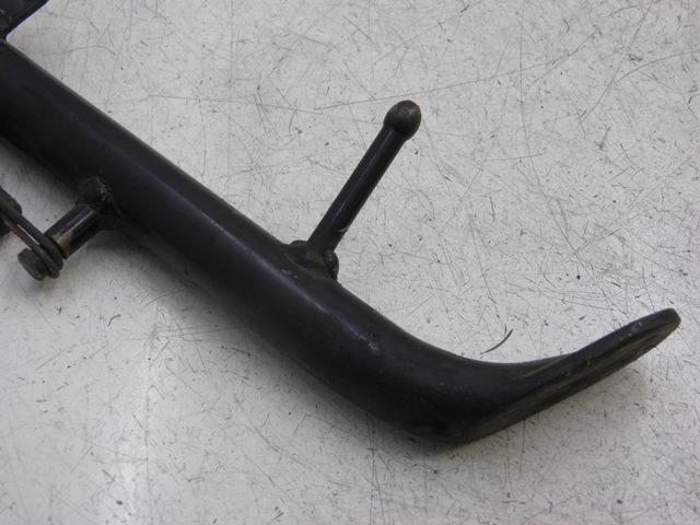 photo de BEQUILLE LATERALE SUZUKI TU X TUX VOLTY 125 (1999 - 2001)