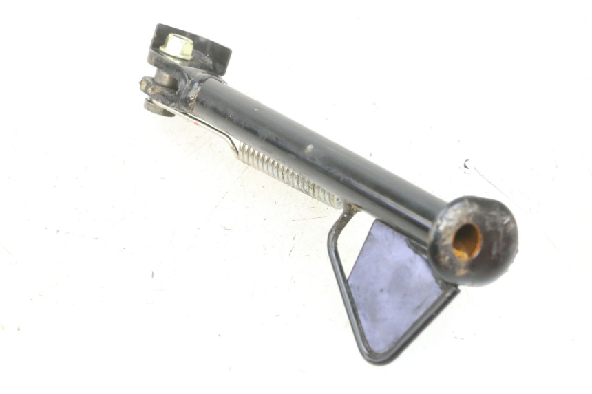 photo de BEQUILLE LATERALE YAMAHA TRICITY 300 (2020 - 2024) - Détail de la pièce