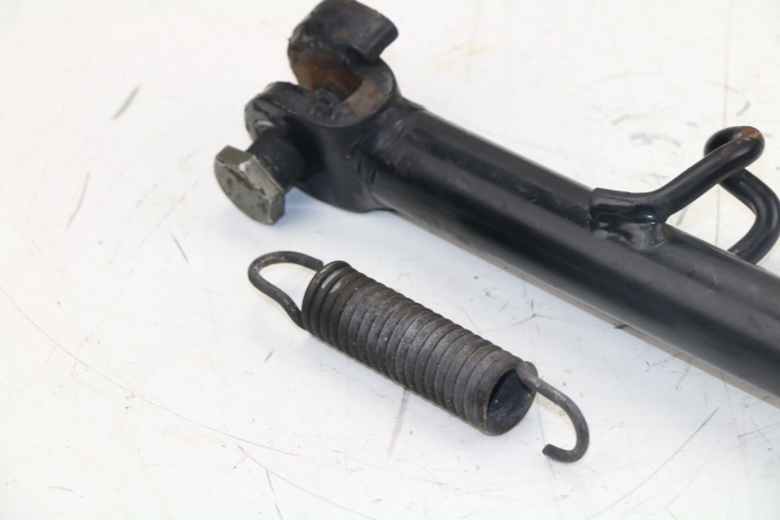 photo de BEQUILLE LATERALE YAMAHA X-MAX XMAX 250 (2006 - 2009)