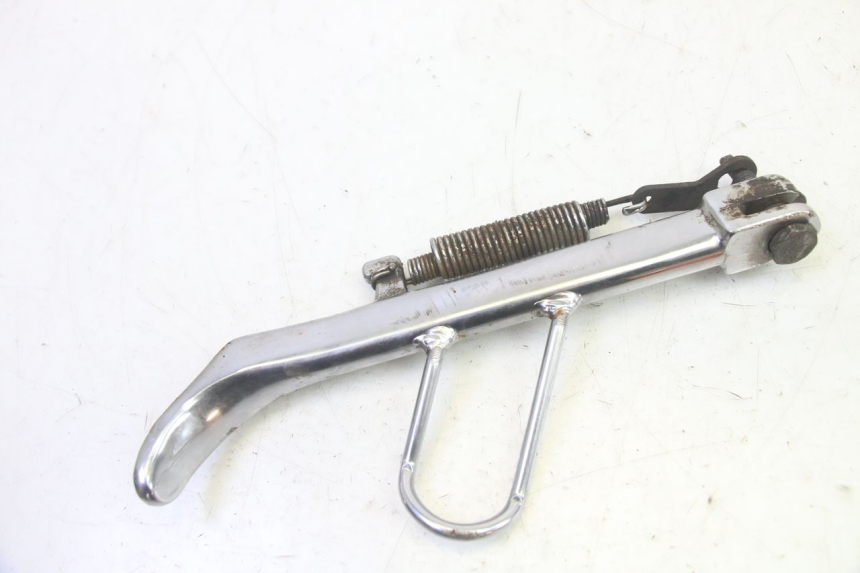 photo de BEQUILLE LATERALE KYMCO ZING 125 (1997 - 2003) - Gros plan technique