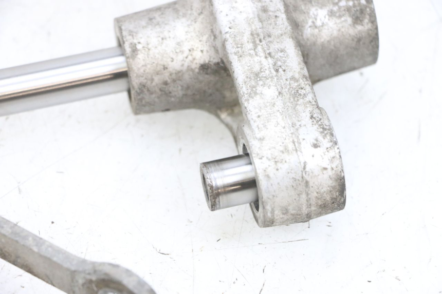 photo de BIELLETTE AMORTISSEUR YAMAHA FJR ABS 1300 (2006 - 2012) - Marquages et références