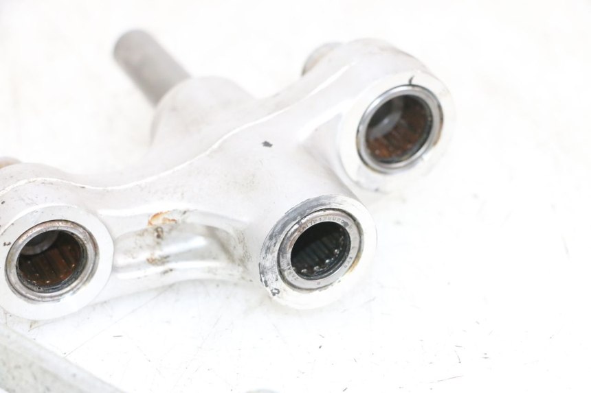 photo de BIELLETTE AMORTISSEUR SUZUKI GSF N BANDIT 600 (1996 - 1999) - Autre angle de vue