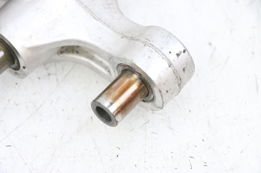photo de BIELLETTE AMORTISSEUR SUZUKI GSF N BANDIT 600 (1996 - 1999) - État de surface