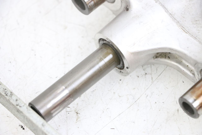 photo de BIELLETTE AMORTISSEUR SUZUKI GSF N BANDIT 600 (1996 - 1999) - Pièce contrôlée