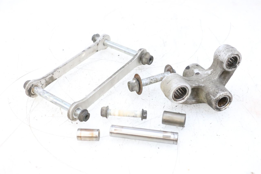 photo de BIELLETTE AMORTISSEUR SUZUKI GSXR GSX-R 1000 (2003 - 2004) - Vue principale