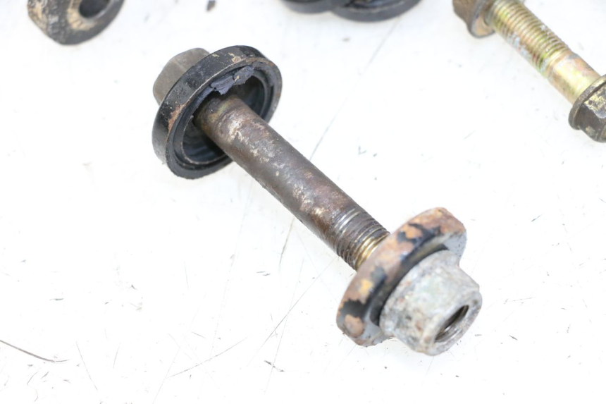 photo de BIELLETTE AMORTISSEUR KYMCO STRYKER OFF ROAD 125 (1999 - 2005)