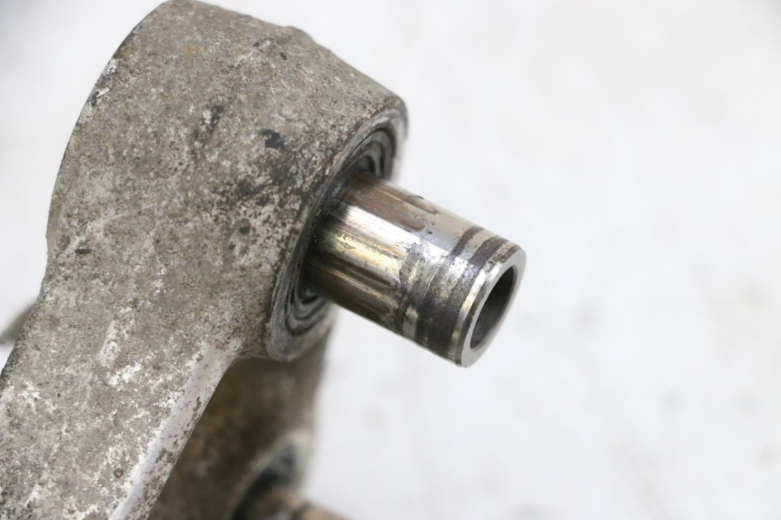 photo de BIELLETTE AMORTISSEUR HONDA NSR R 125 (1994 - 2003) - Détails caractéristiques