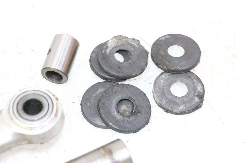 photo de BIELLETTE AMORTISSEUR TRIUMPH SPRINT 900 (1995 - 1998)