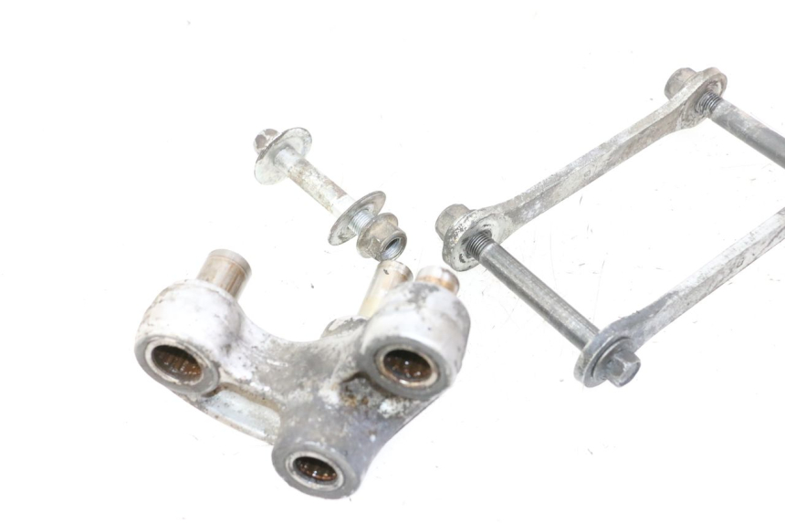 photo de BIELLETTE AMORTISSEUR SUZUKI SV S 650 (2003 - 2009)