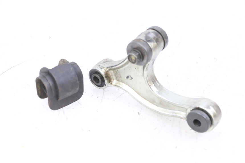 photo de BIELLETTE AMORTISSEUR YAMAHA TTR 125 (2000 - 2020) - Autre angle de vue