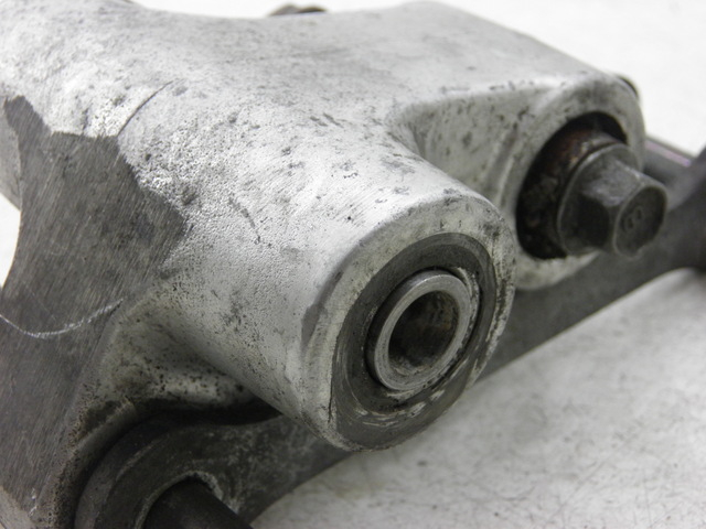 photo de BIELLETTE AMORTISSEUR YAMAHA FZS FAZER 600 (1998 - 2001)