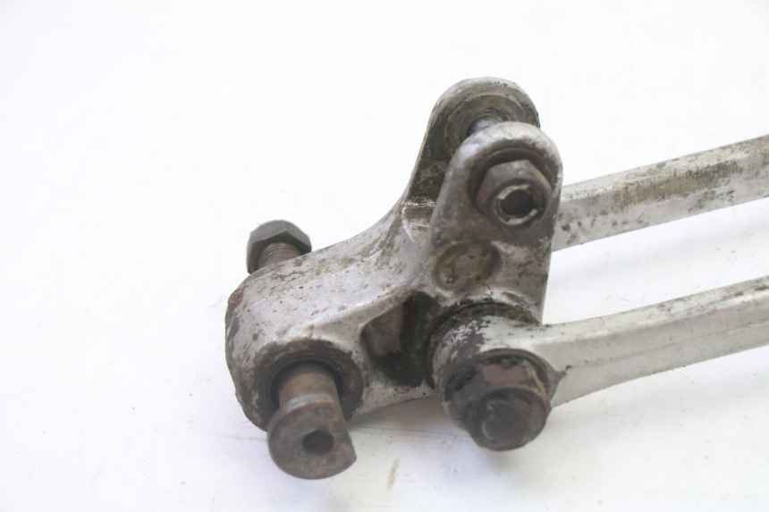 photo de BIELLETTE AMORTISSEUR YAMAHA YZ 125 (1998 - 2005)