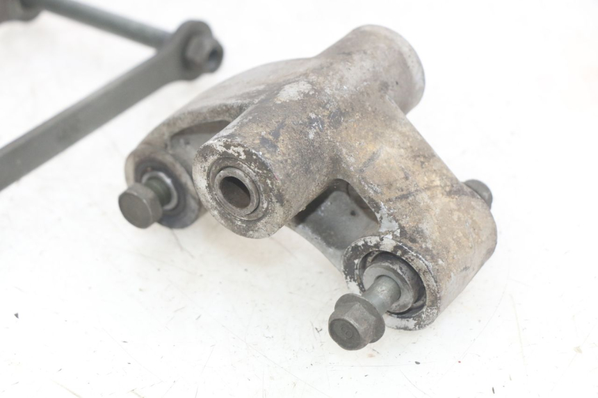 photo de BIELLETTE AMORTISSEUR YAMAHA YZF R THUNDERCAT 600 (1996 - 2003)