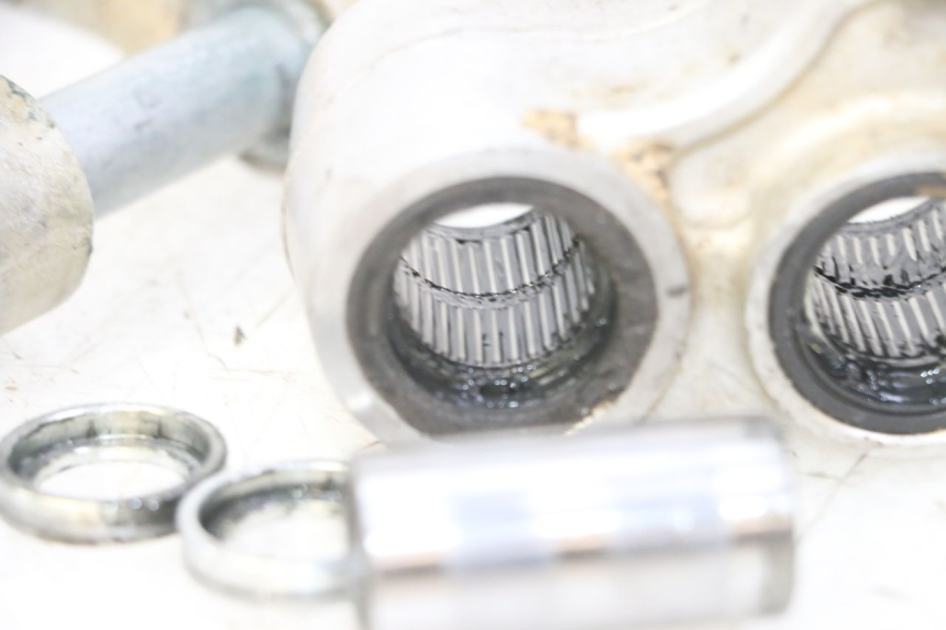 photo de BIELLETTE AMORTISSEUR YAMAHA YZF YZ-F 450 (2014 - 2016)