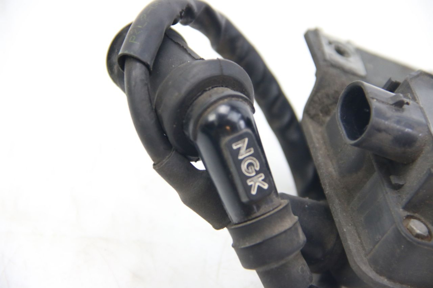 photo de BOBINE APRILIA ATLANTIC 500 (2002 - 2003)