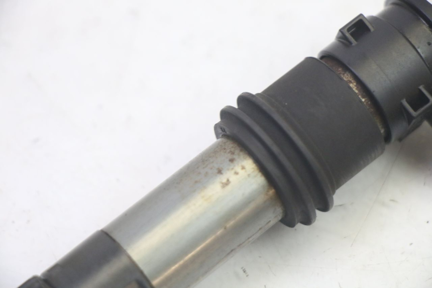 photo de BOBINE SUZUKI BURGMAN EXECUTIVE ABS 650 (2006 - 2012) - Zoom état d’usage