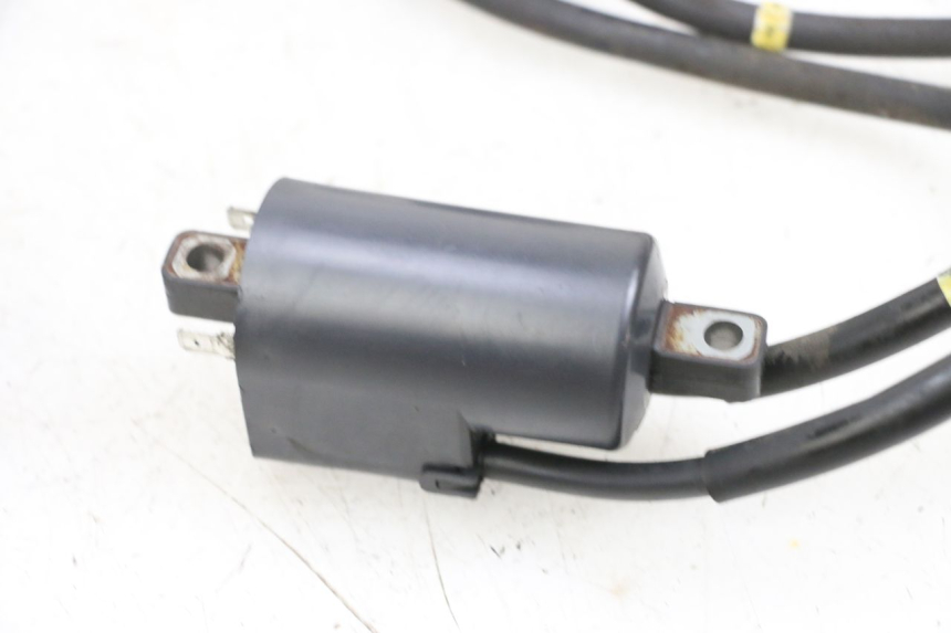 photo de BOBINE YAMAHA FJR ABS 1300 (2006 - 2012) - Points de fixation