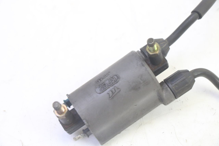 photo de BOBINE KAWASAKI GPX R WARBIRD 600 (1988 - 1993) - Points de fixation