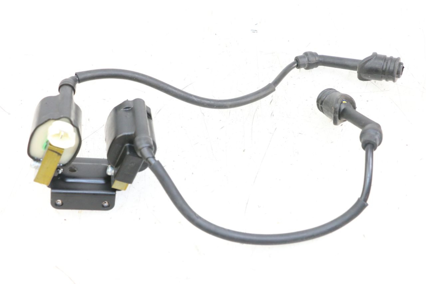 photo de BOBINE ROYAL ENFIELD CONTINENTAL GT 650 (2019 - 2024)
