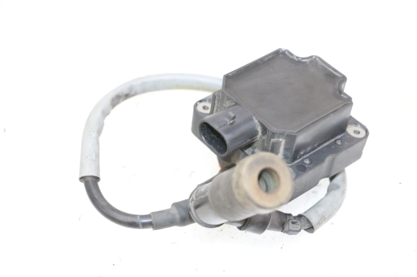 photo de BOBINE PIAGGIO VESPA LX IE 125 (2010 - 2012) - Points de fixation