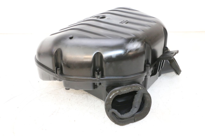 photo de BOITE A AIR SUZUKI GSXR GSX-R 1000 (2003 - 2004) - Gros plan technique