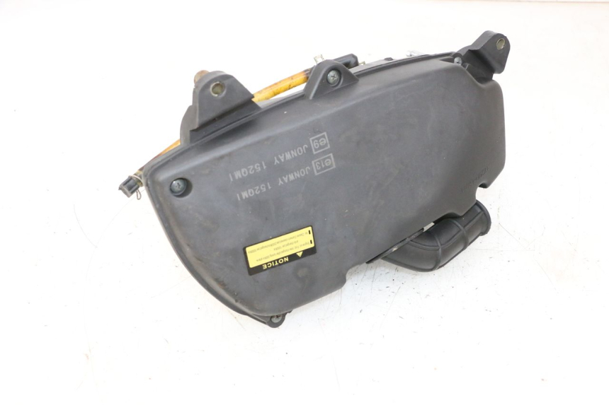 photo de BOITE A AIR JM MOTORS GTS 125 (2015 - 2019) - Gros plan technique