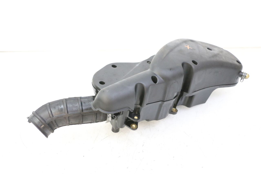 photo de BOITE A AIR PIAGGIO MP3 500 (2014 - 2016)