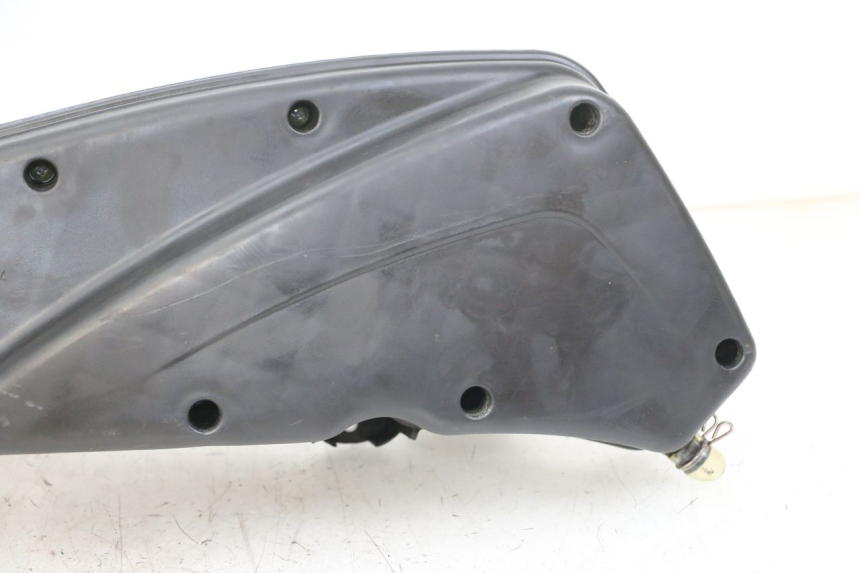 photo de BOITE A AIR PEUGEOT SATELIS 125 (2013 - 2018)