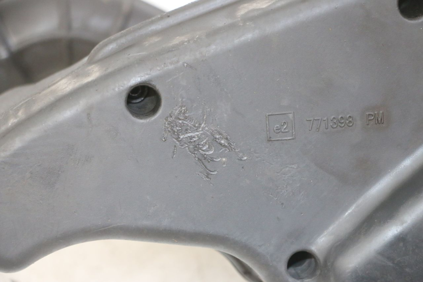 photo de BOITE A AIR PEUGEOT SATELIS 125 (2013 - 2018)