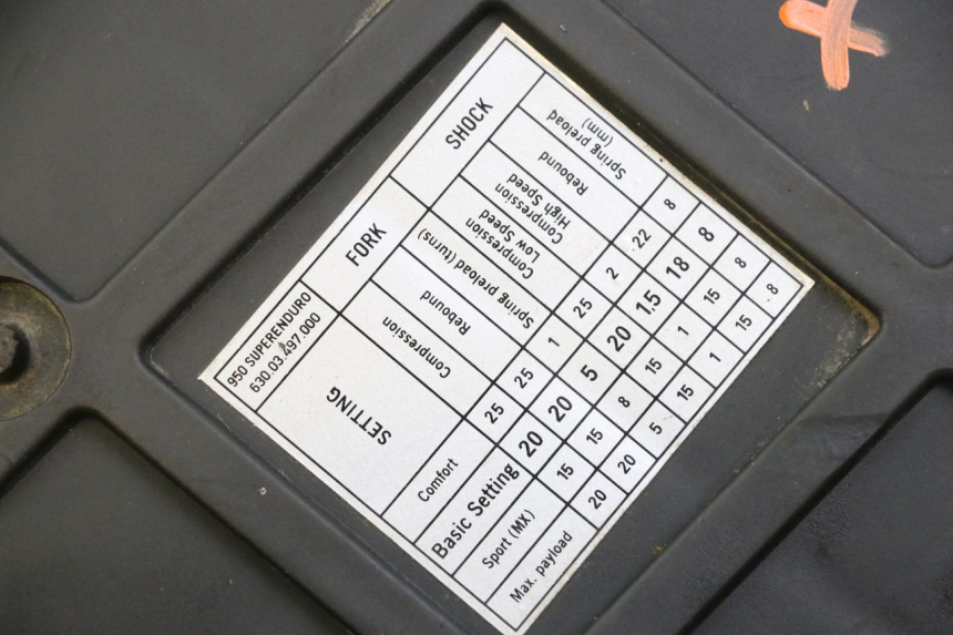 photo de BOITE A AIR KTM SUPERENDURO R 950 (2005 - 2009)