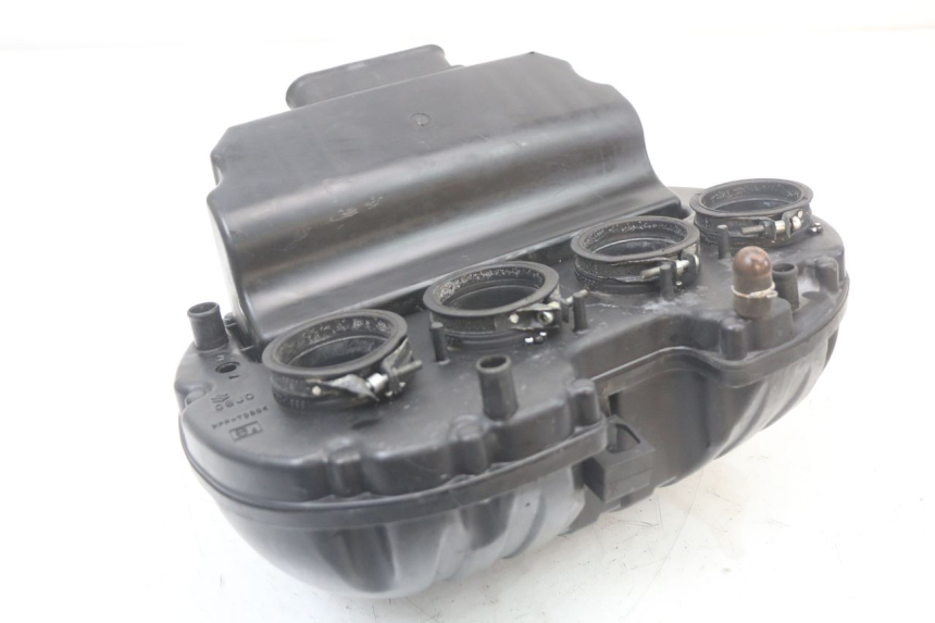 photo de BOITE A AIR SUZUKI GSR 750 (2011 - 2017)