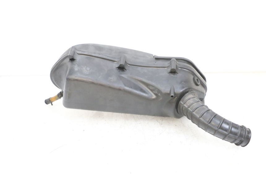 photo de BOITE A AIR YAMAHA XMAX X-MAX 125 (2006 - 2009) - Gros plan technique
