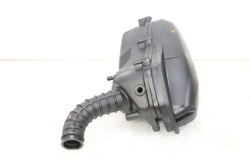 photo de BOITE A AIR YAMAHA XMAX X-MAX 125 (2006 - 2009) - Vue d’ensemble