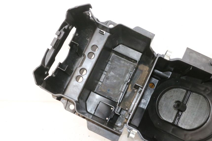 photo de BOITE A AIR YAMAHA YFM R RAPTOR 250 (2008 - 2014) - Zoom état d’usage