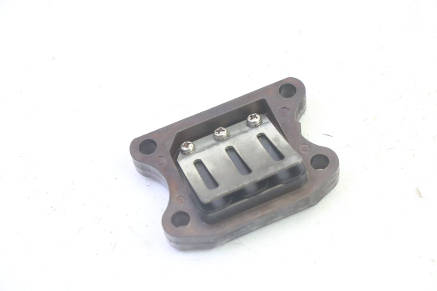 photo de BOITE A CLAPETS PEUGEOT VIVACITY 100 (1999 - 2008) - Détail de la pièce