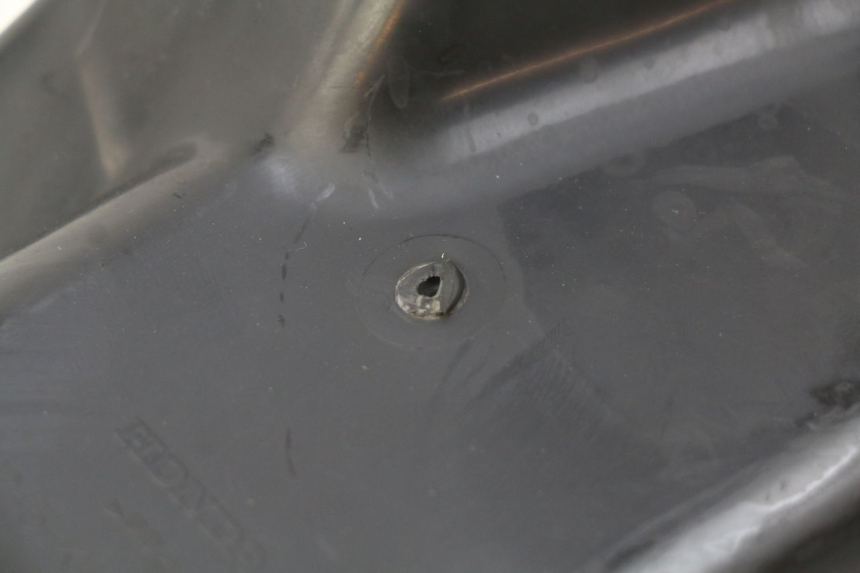 photo de BOITE A GANTS HONDA FORZA 125 (2015 - 2016)