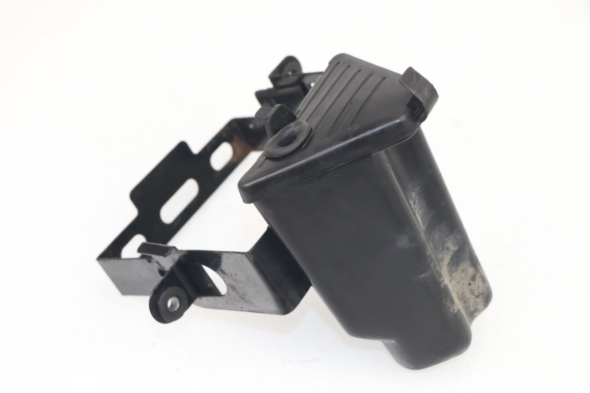photo de BOITE A GANTS KYMCO PULSAR 125 (2008 - 2015)