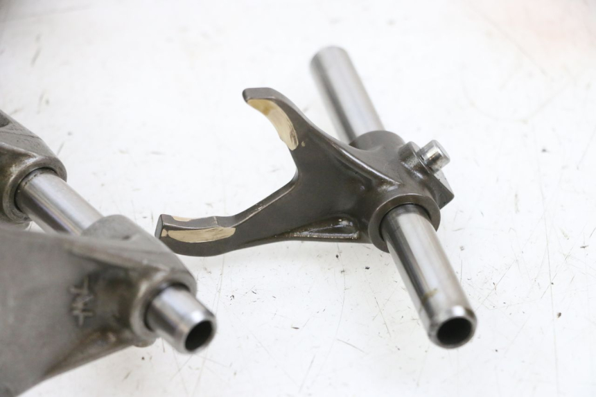 photo de BOITE DE VITESSE MV AGUSTA BRUTALE R WALLY 910 (2008 - 2008) - Vue produit