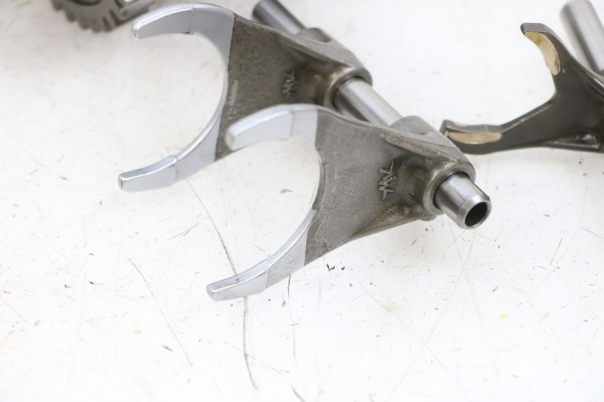 photo de BOITE DE VITESSE MV AGUSTA BRUTALE R WALLY 910 (2008 - 2008) - Détails caractéristiques