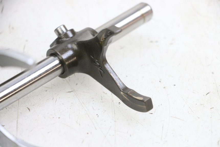 photo de BOITE DE VITESSE MV AGUSTA BRUTALE R WALLY 910 (2008 - 2008) - Zoom composants