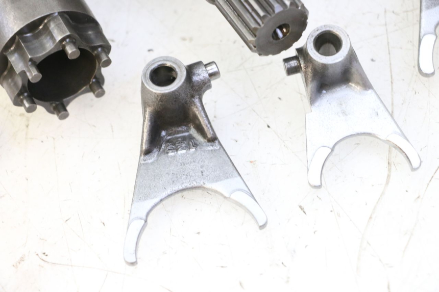 photo de BOITE DE VITESSE APRILIA ETX 125 (1998 - 2002)