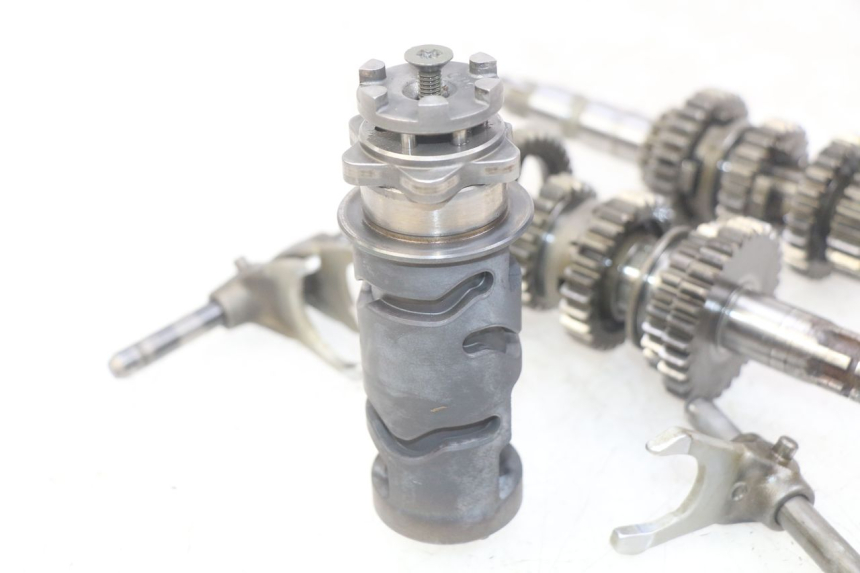 photo de BOITE DE VITESSE YAMAHA SR 125 (1982 - 2003)