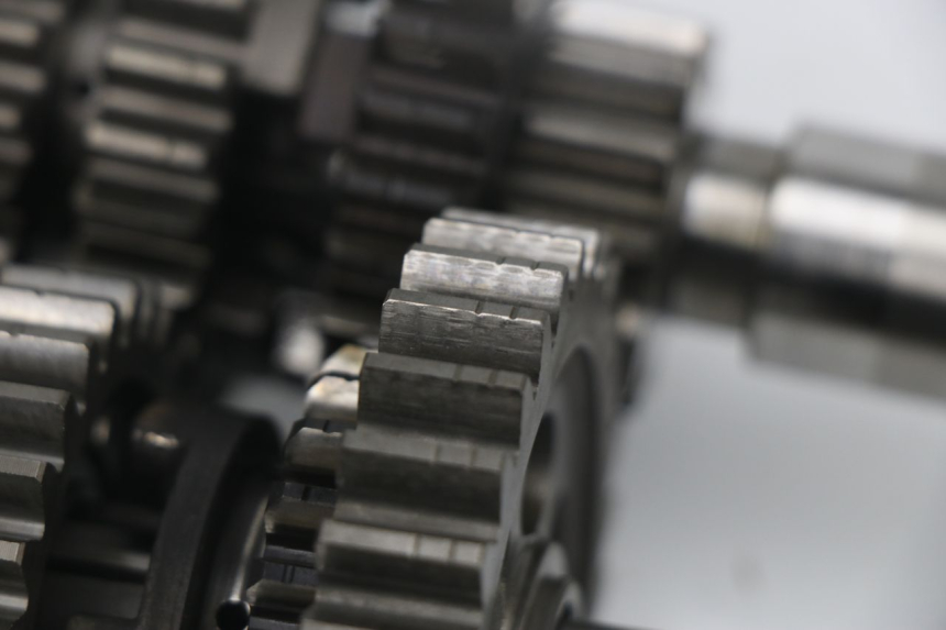 photo de BOITE DE VITESSE SUZUKI SV S 650 (1999 - 2002)